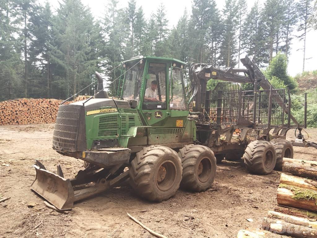 John Deere 1510 G Forvarderi