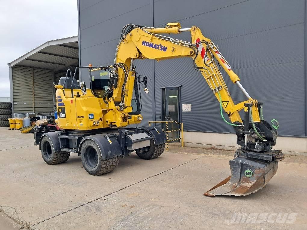 Komatsu PW138MR-11E0 Bageri na kotačima