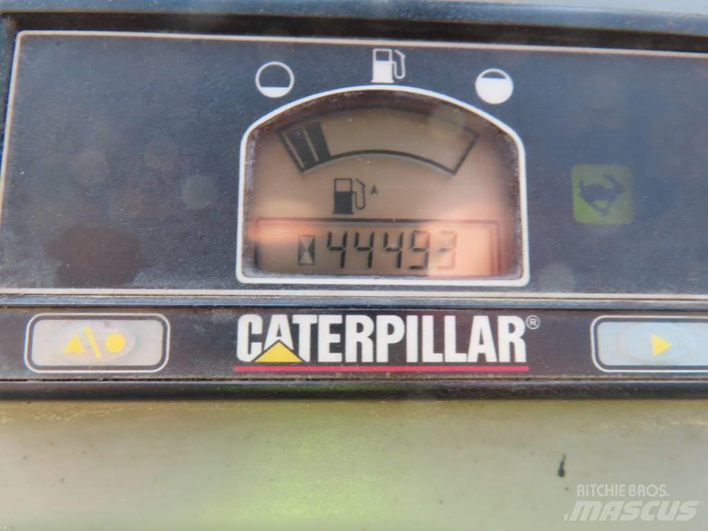 CAT 302.5 C Mini bageri <7t