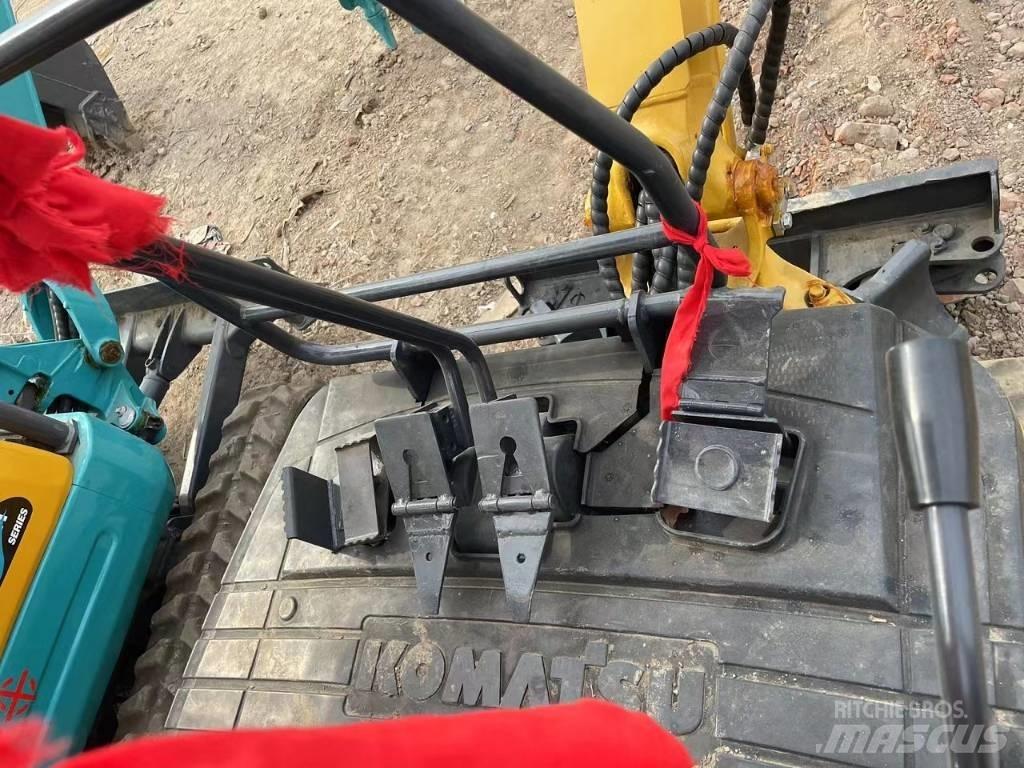 Komatsu PC18 Bageri gusjeničari
