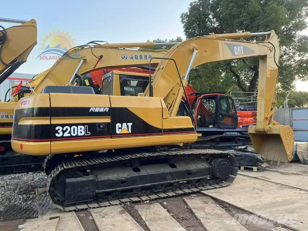 CAT 320 B L Bageri gusjeničari