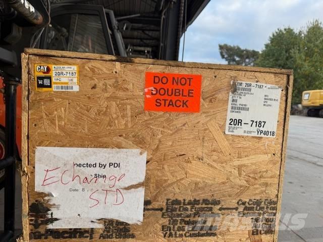 CAT 320 Bageri gusjeničari