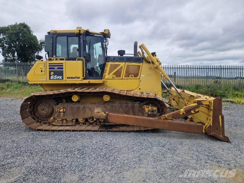 Komatsu D 65 PX-18 Buldožeri gusjeničari