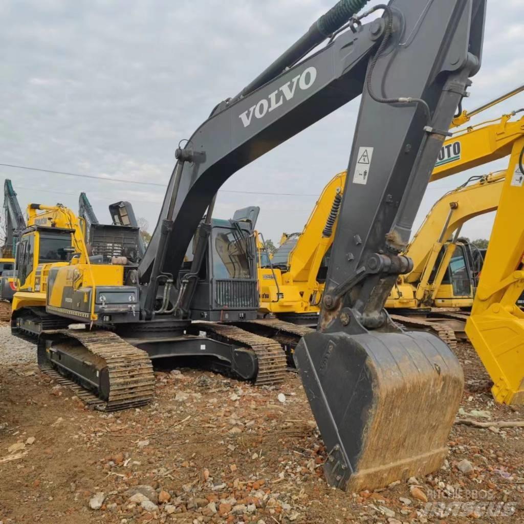 Volvo EC 240 Bageri gusjeničari