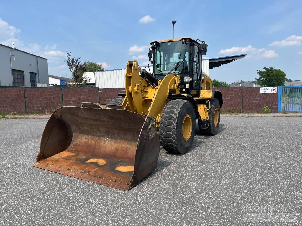 CAT 930M Utovarivači na kotačima