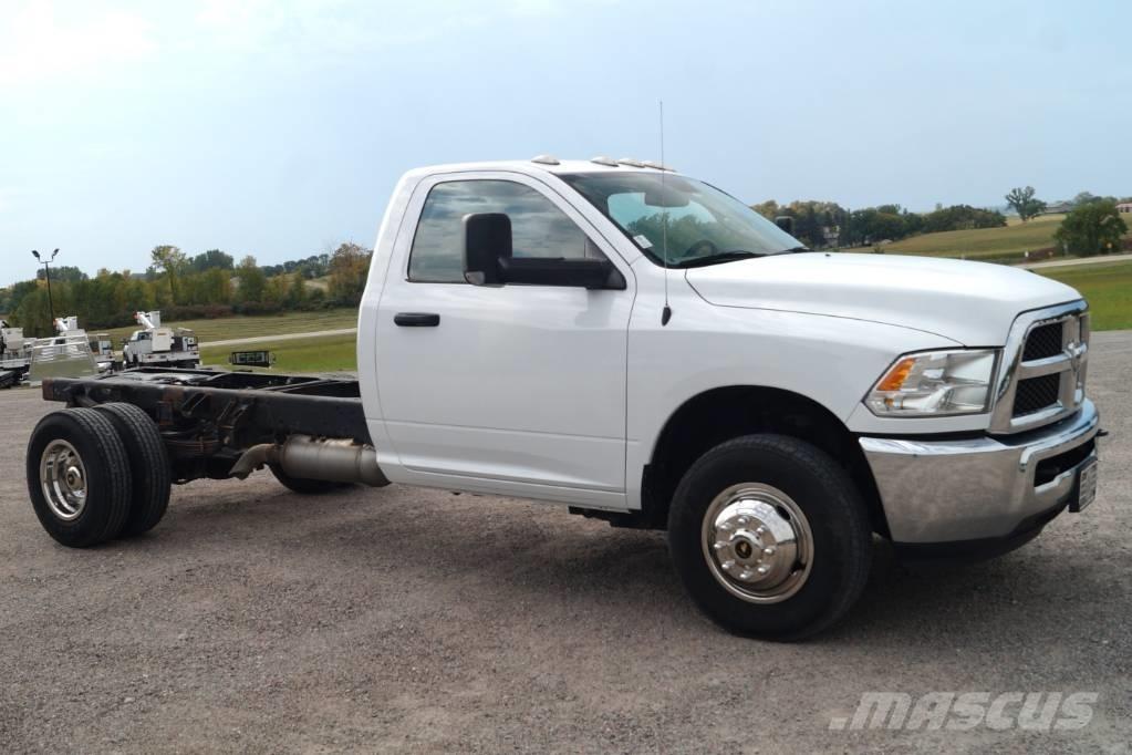 RAM 3500 TRADESMAN Kamioni-šasije