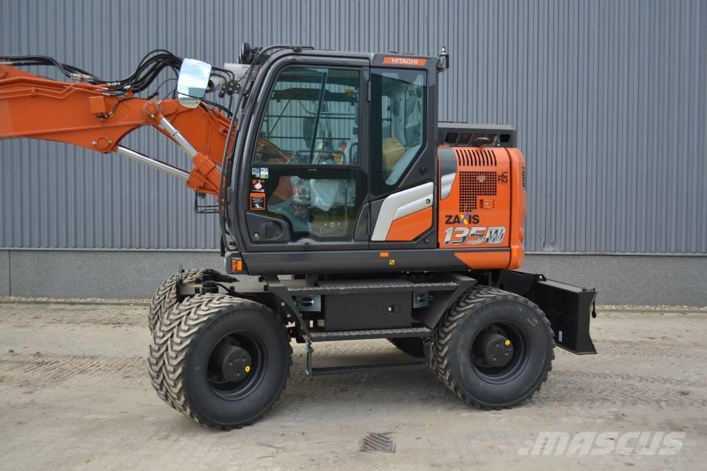 Hitachi ZX135W-7 Bageri na kotačima