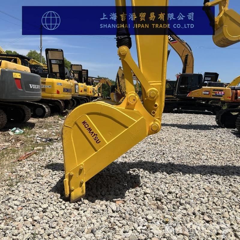 Komatsu PC 220-8 Bageri gusjeničari
