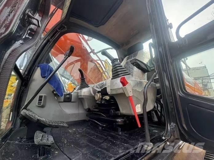 Doosan DX300LC-9C Bageri gusjeničari