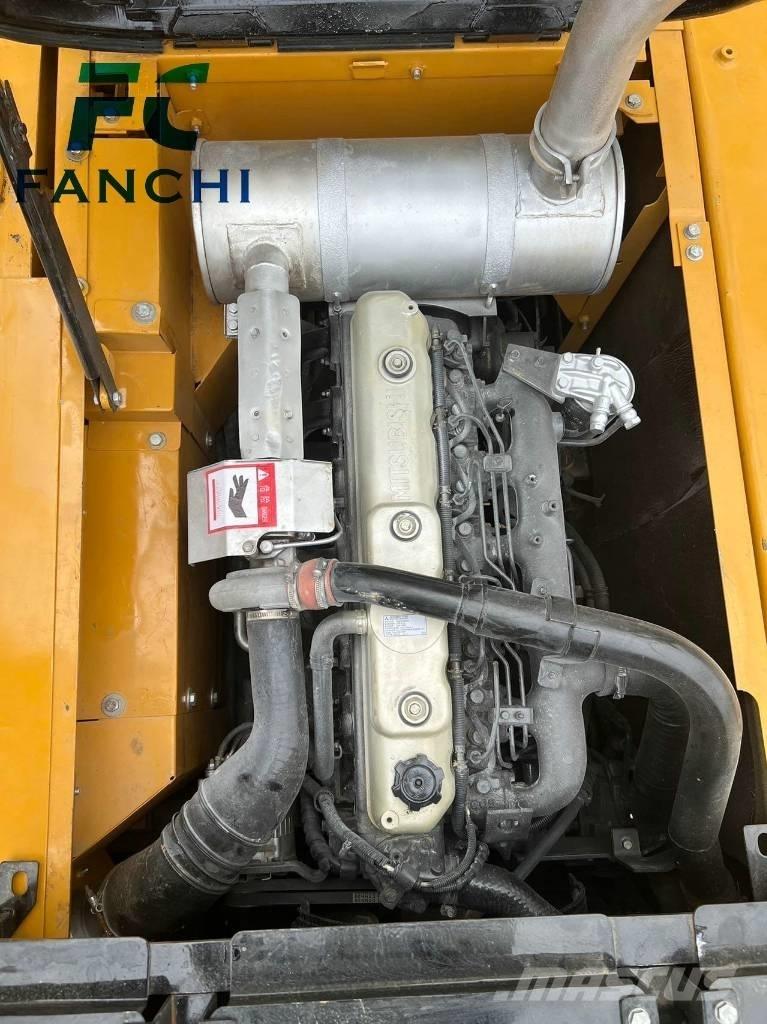 Sany SY 215 C-9 Bageri gusjeničari