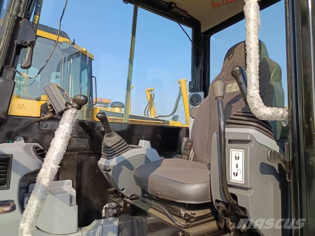 CAT 305.5 Mini bageri <7t