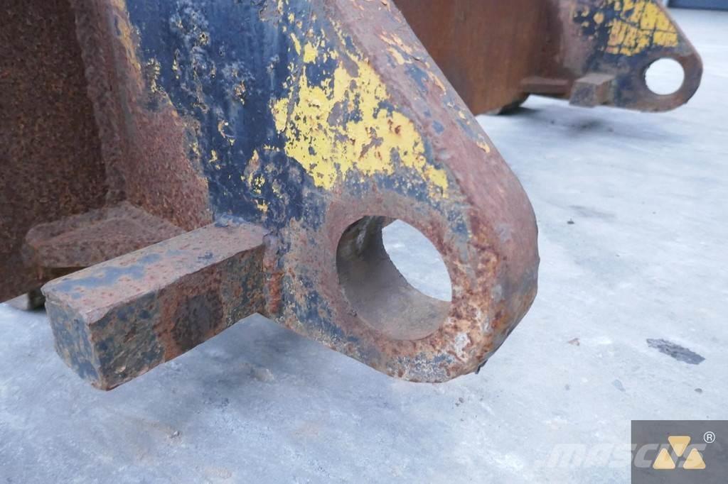 CAT 966/972 Forks Transport – ostalo