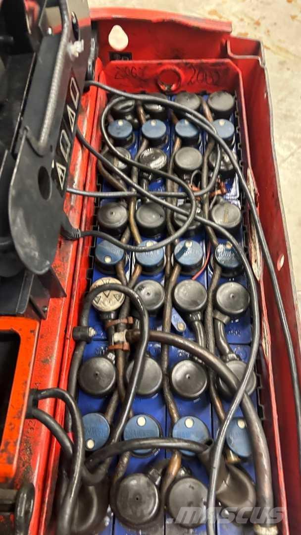 Linde T16 Ručni električni viličar