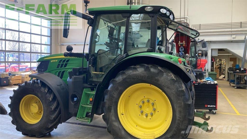 John Deere 6130R Traktori