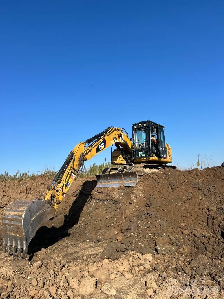 CAT 311 FL Bageri gusjeničari