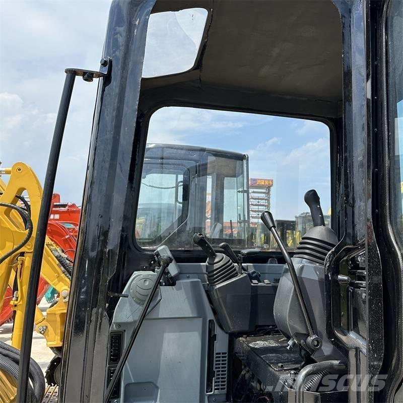CAT 303.5 E Mini bageri <7t