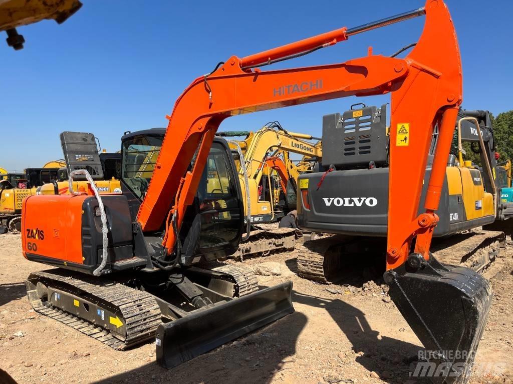 Hitachi ZX 60 Mini bageri <7t