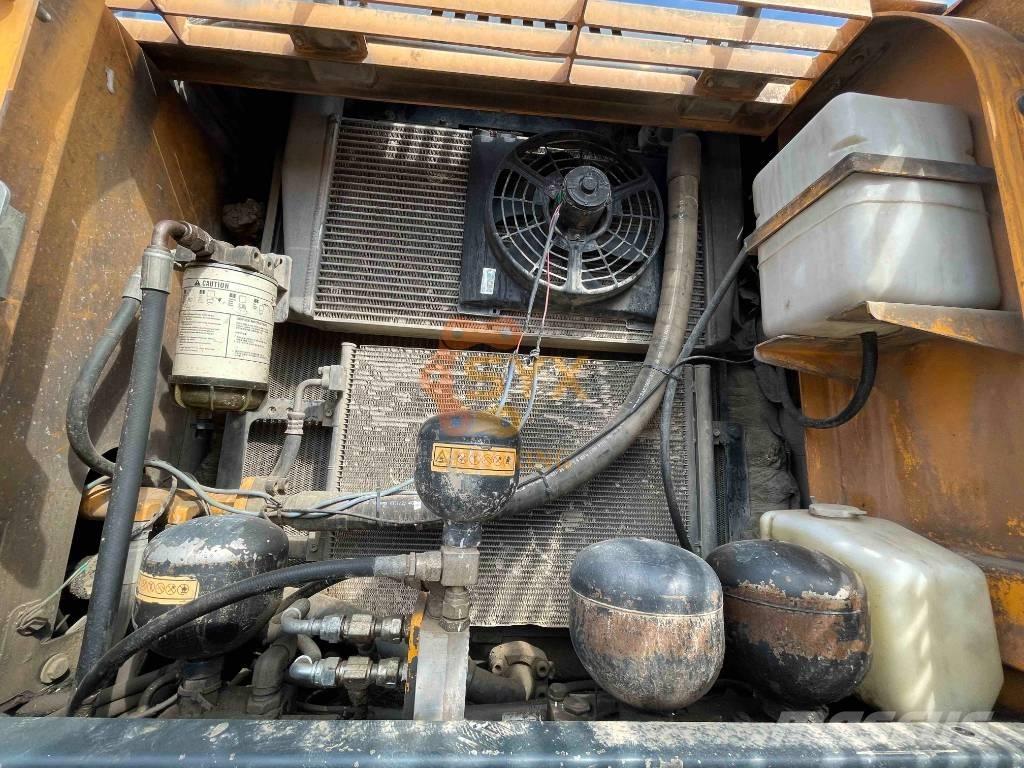 Hyundai 210W-9 Bageri gusjeničari