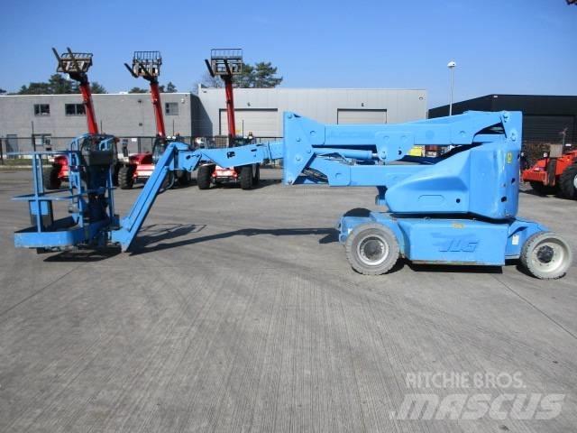 JLG E 400 AJPN (848) Zglobne podizne platforme