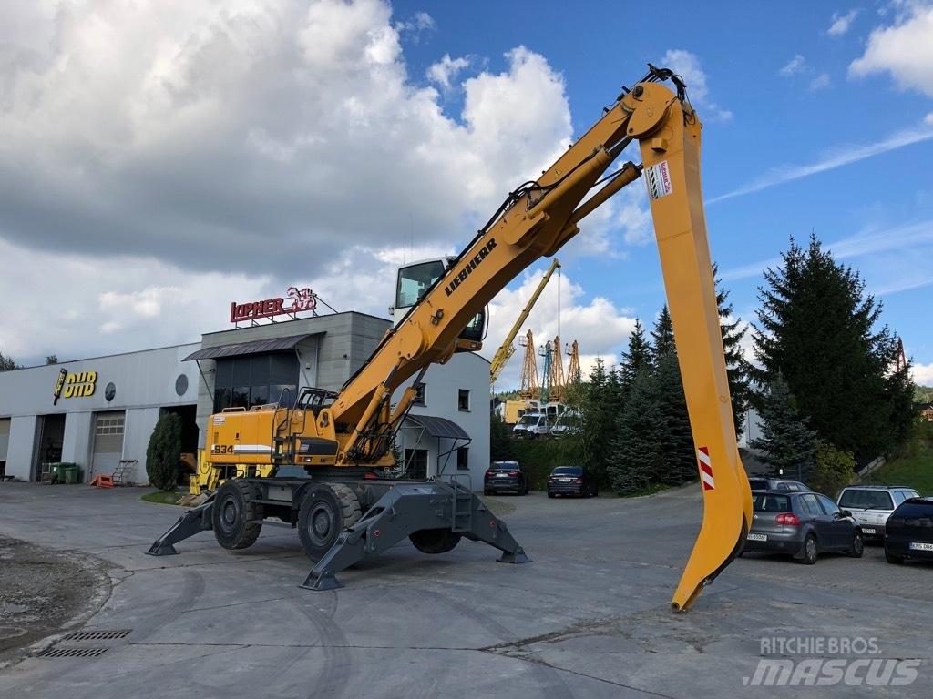 Liebherr A 934 C HD Bageri za manipuliranje materijalom / otpadom