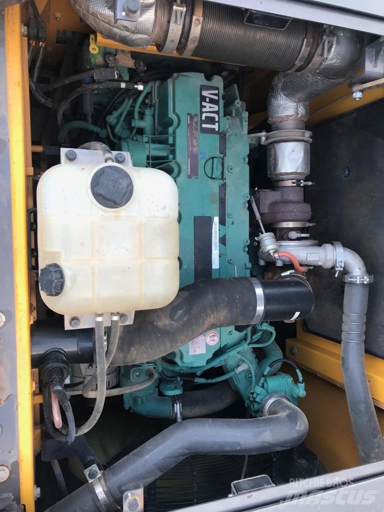 Volvo EC 250 E Bageri gusjeničari