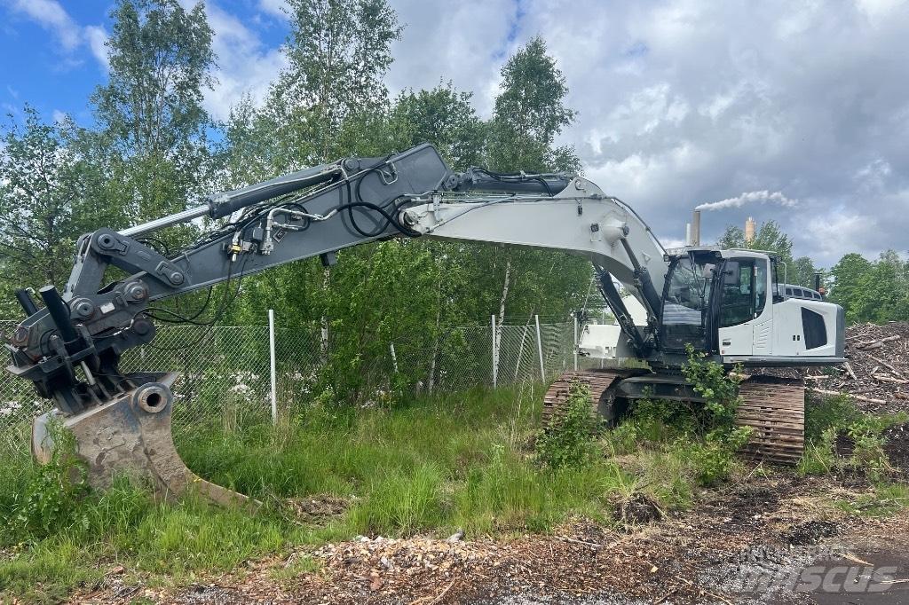 Liebherr R 946 Bageri gusjeničari