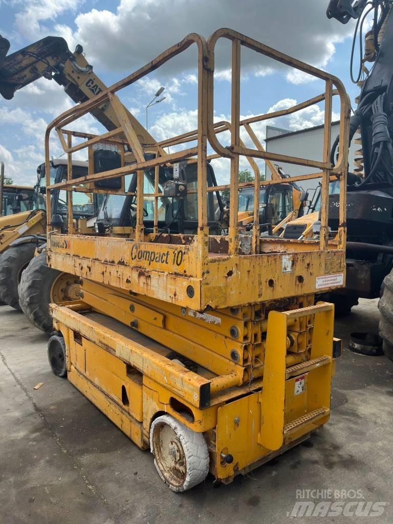 Haulotte Compact 10 Škaraste platforme