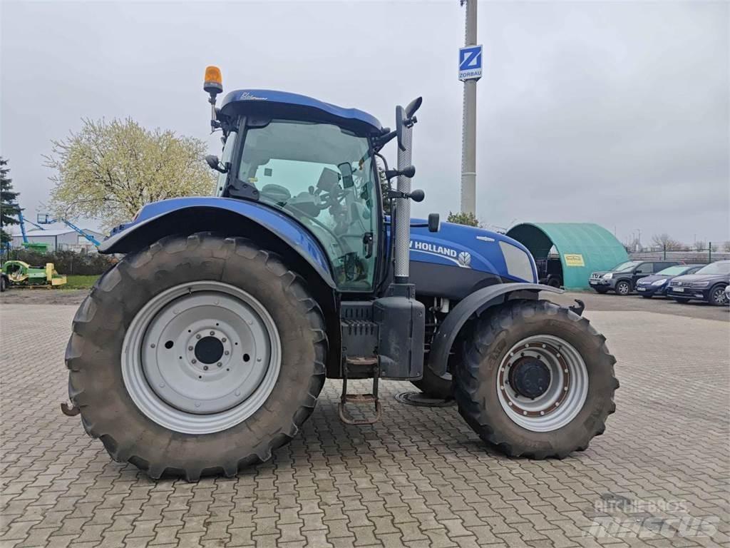 New Holland T7.200 Traktori