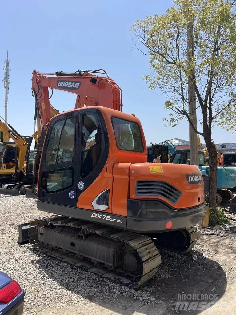 Doosan DX75 Mini bageri <7t