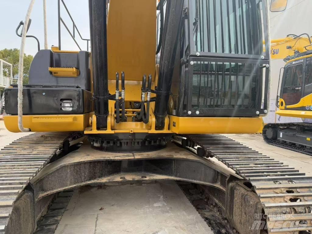 CAT 330D2L Bageri gusjeničari