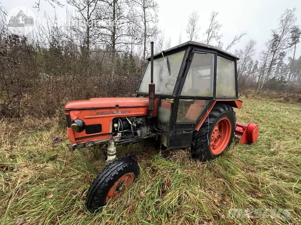 Zetor 6718 Traktori