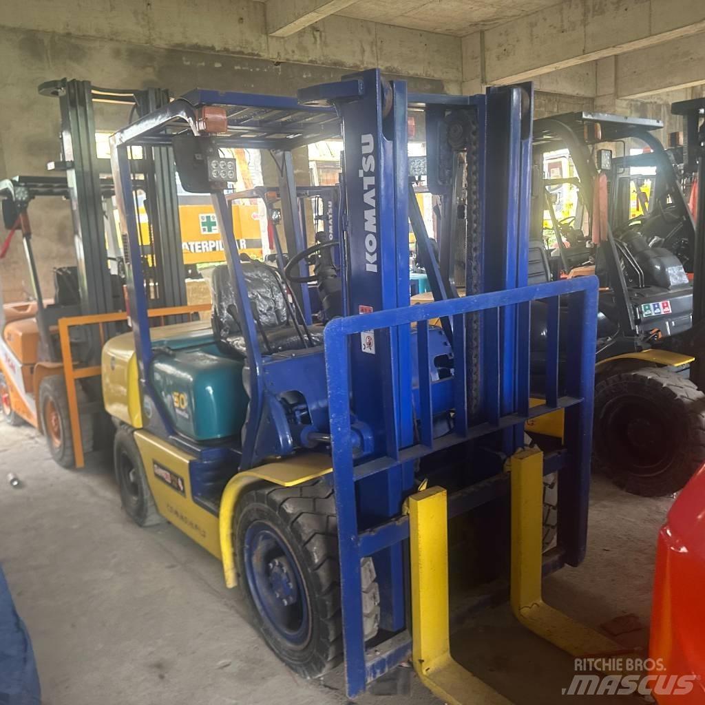 Komatsu F30T Dizelski viličari