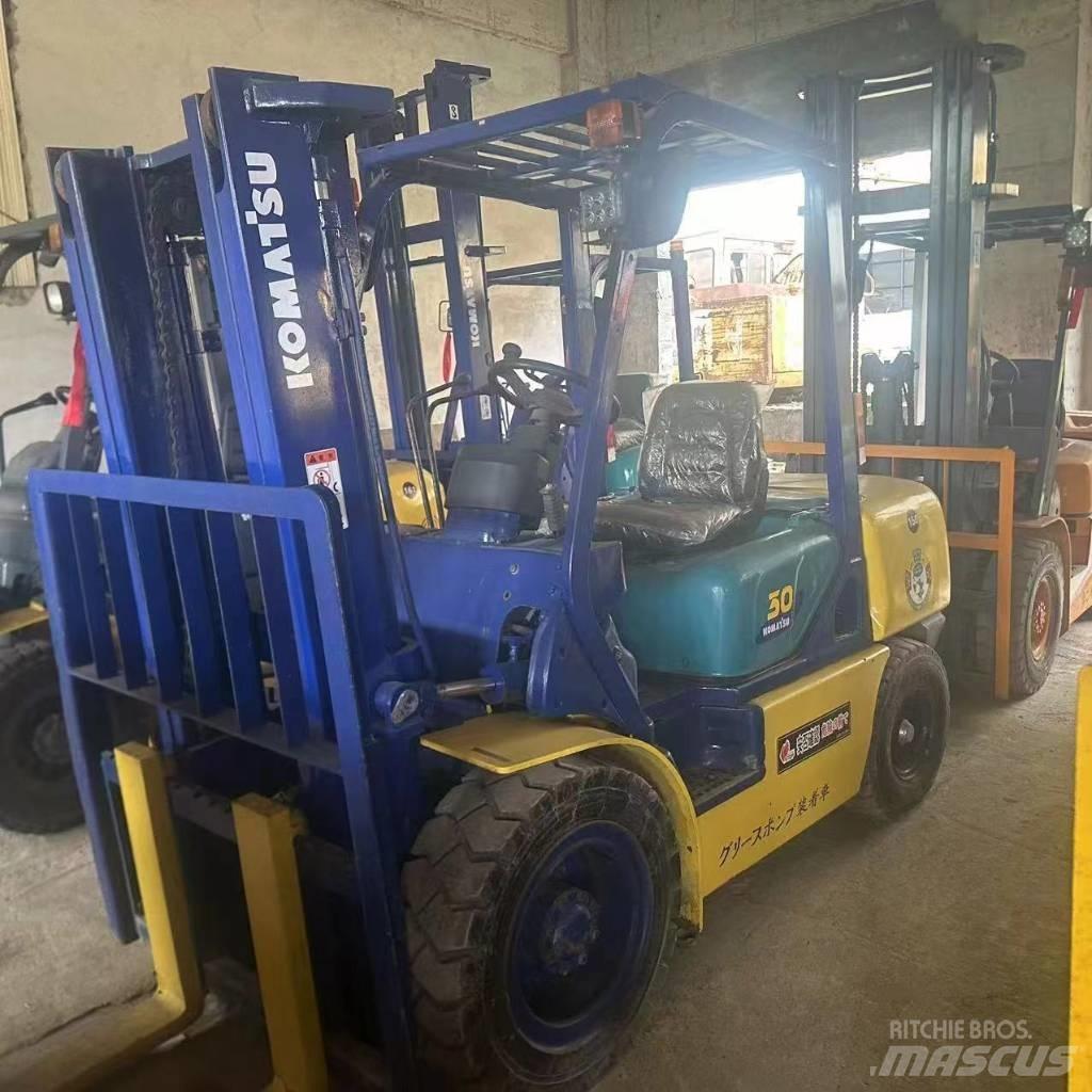 Komatsu F30T Dizelski viličari