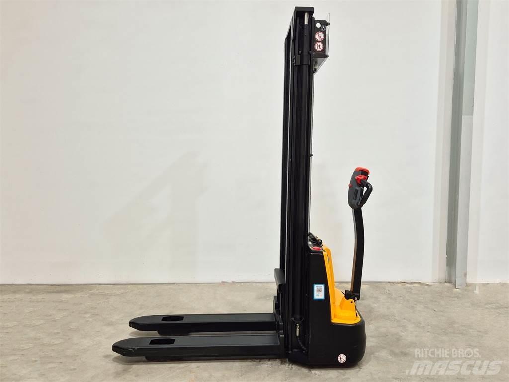  ESA121 2S360 Ručni električni viličar
