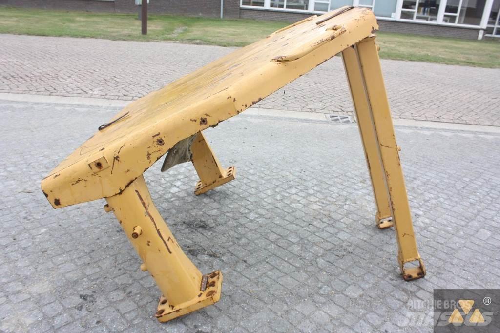 CAT D8N O-rops cab Kabine i unutrašnjost