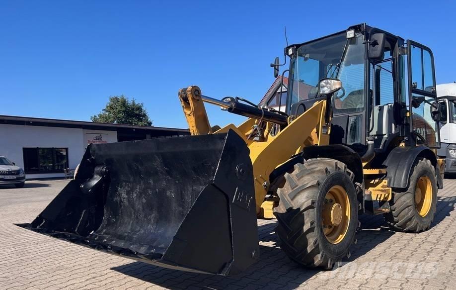 CAT 908M Radlader Utovarivači na kotačima