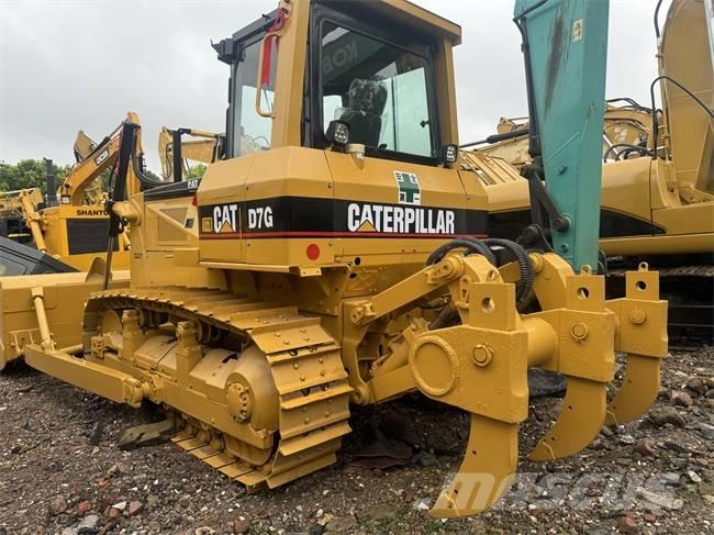 CAT D 7 G LGP Buldožeri gusjeničari
