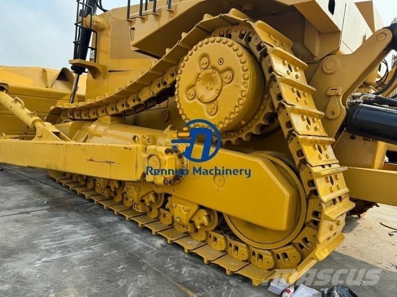 CAT D 10 R Buldožeri gusjeničari