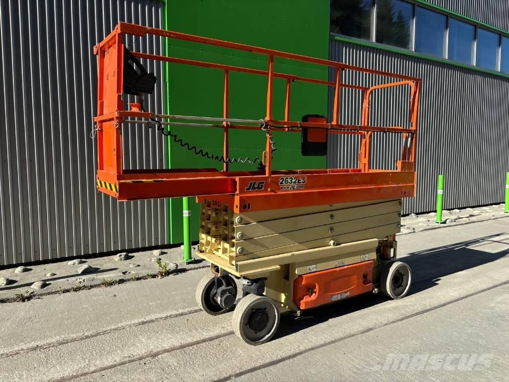 JLG 2632 ES Škaraste platforme
