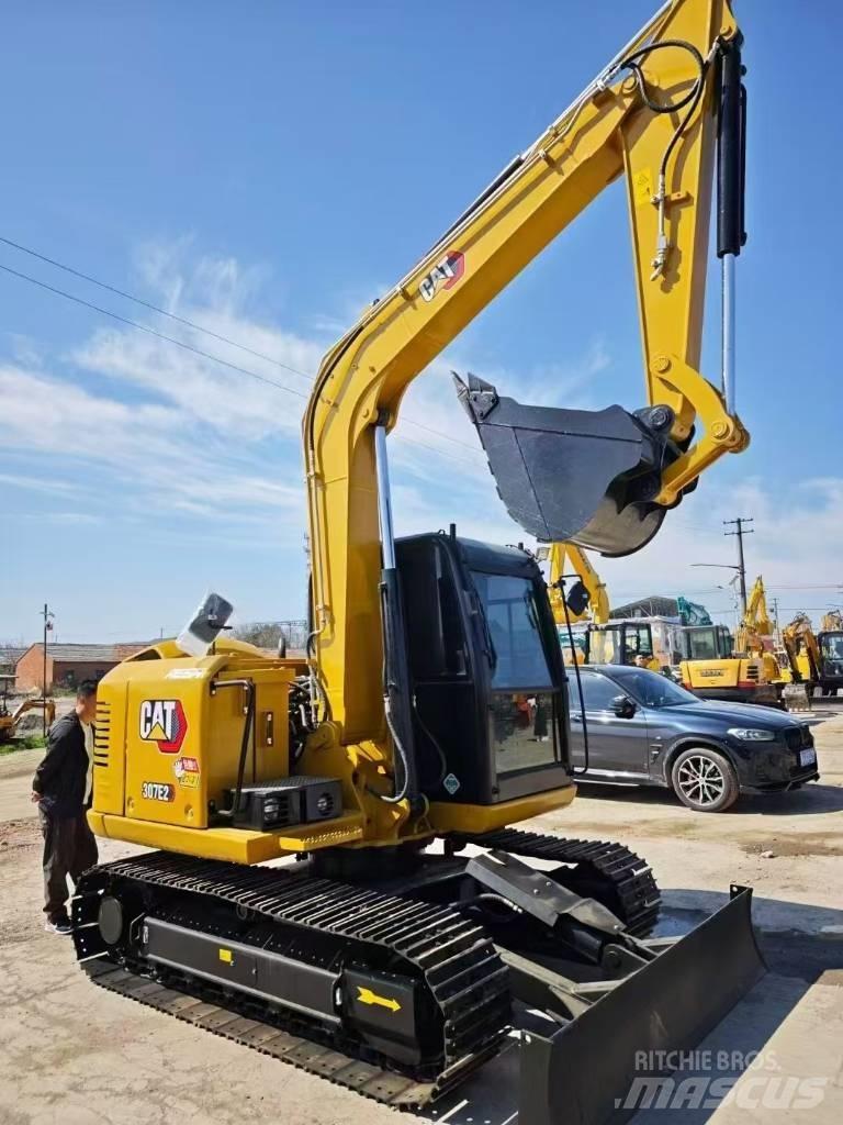 CAT 307E2 Bageri gusjeničari
