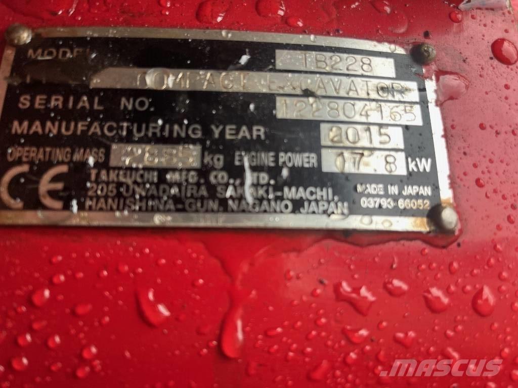 Takeuchi TB 228 Mini bageri <7t