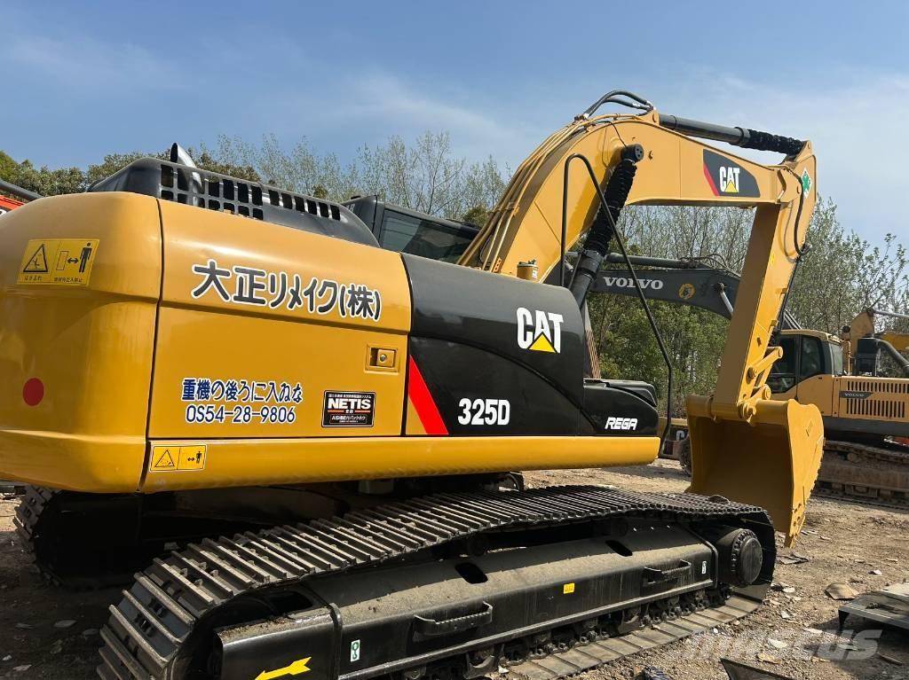 CAT 325 D Midi bageri 7t – 12t
