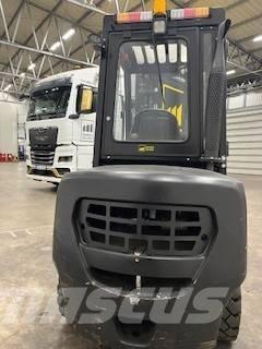 Hangcha CPCD35-XW97F Dizelski viličari