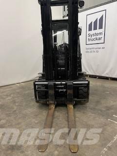 Hangcha CPCD35-XW97F Dizelski viličari