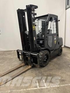 Hangcha CPCD35-XW97F Dizelski viličari