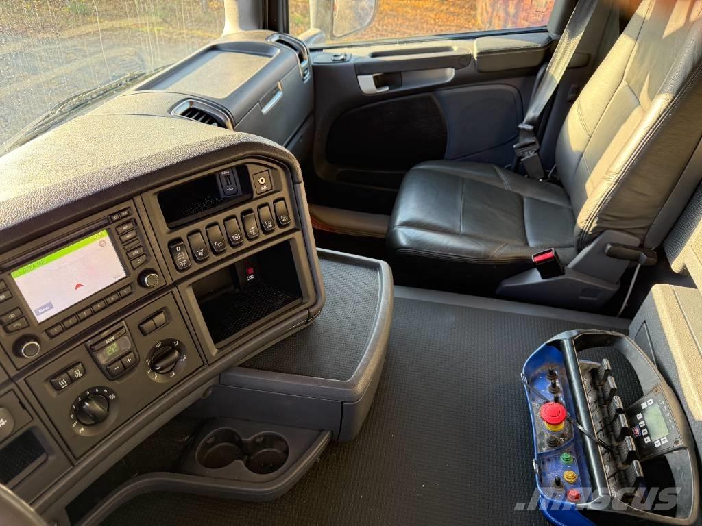 Scania G490 8x2 Demontažnii kamioni za podizanje kabela