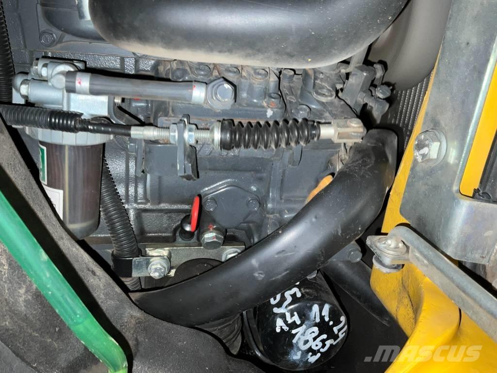 Komatsu PC 16 R-3 Mini bageri <7t