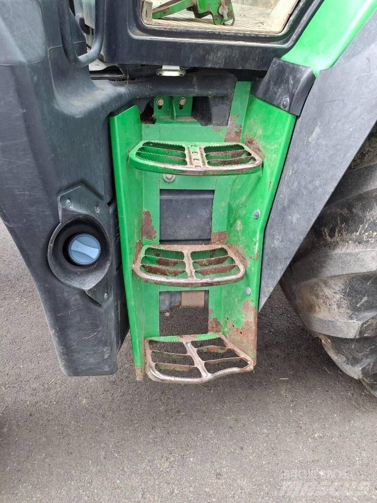 John Deere 6145 R Traktori