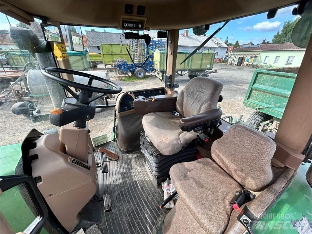 John Deere 7820 Traktori