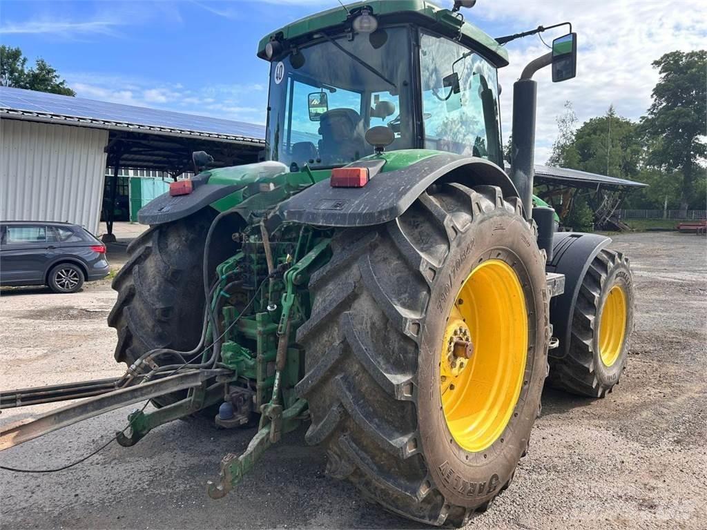 John Deere 7820 Traktori